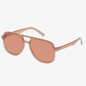 Le Specs Trailbreaker Sunglasses in Clay &
Cinnamon Tint